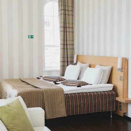 Hotelli Epoque & 4*