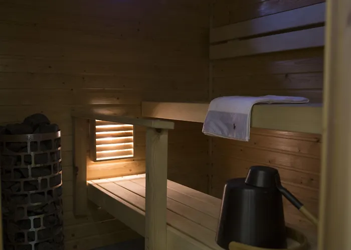 Epoque & פיטרסארי