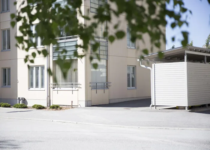 Epoque & פיטרסארי