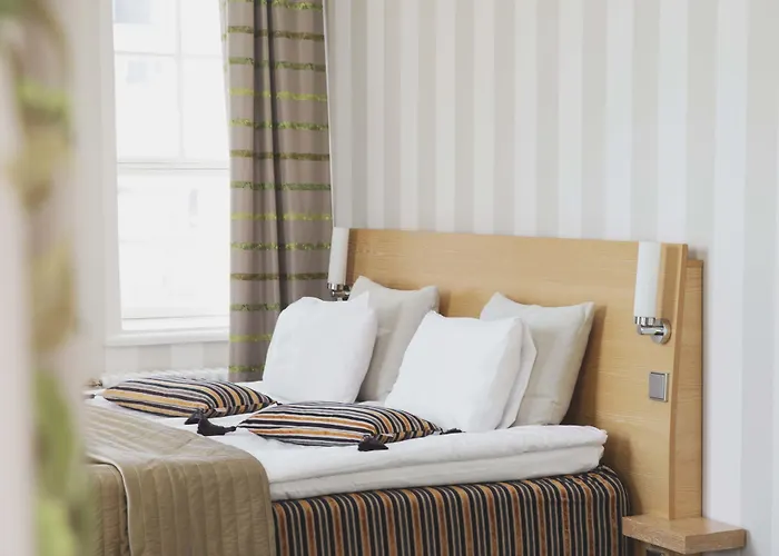 מלון Epoque & 4*