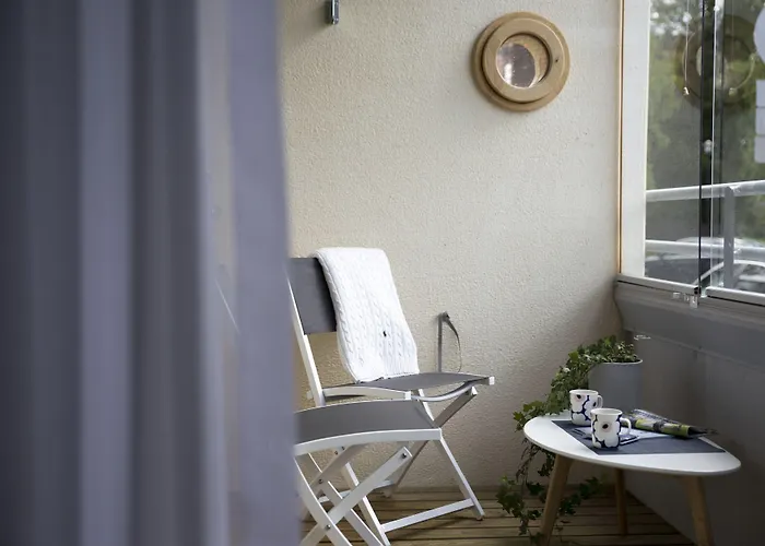 מלון Epoque & פיטרסארי