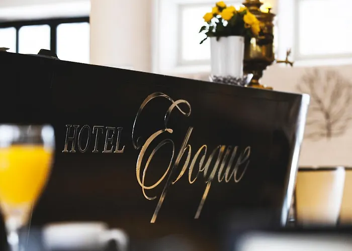 Epoque & פיטרסארי